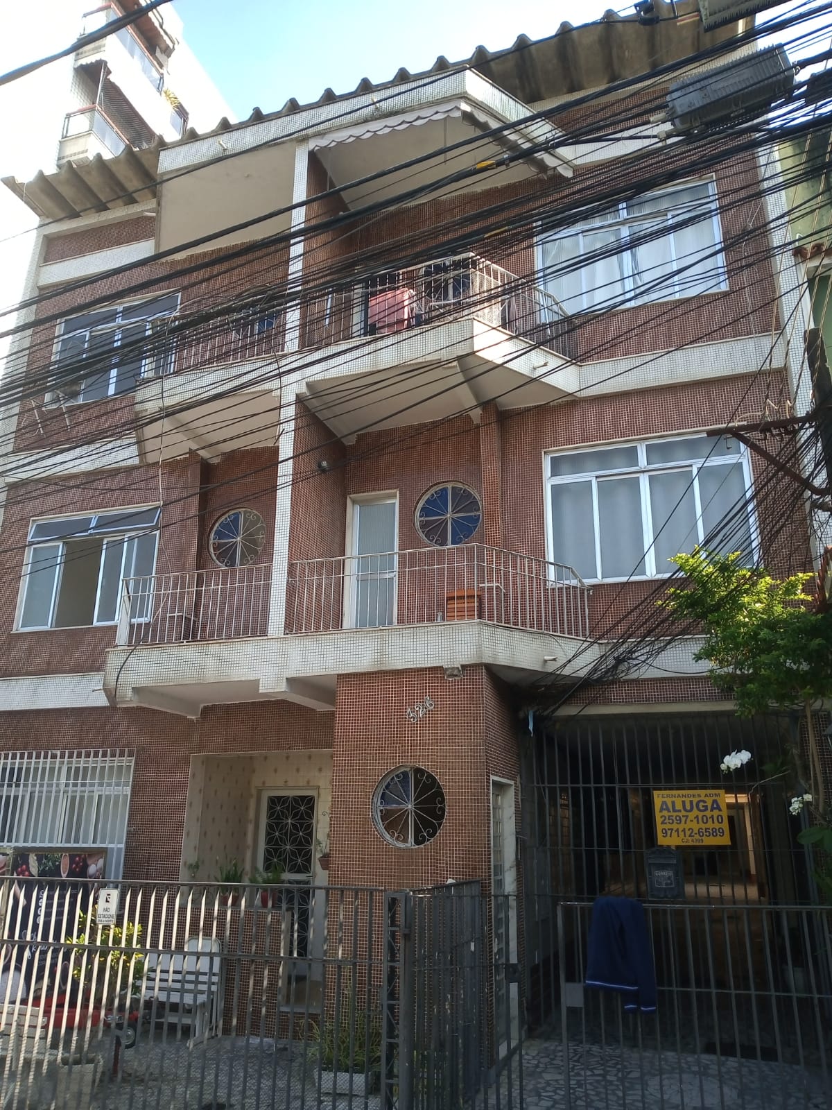 613.026 Ótimo apartamento 2 quartos – Vila Valqueire